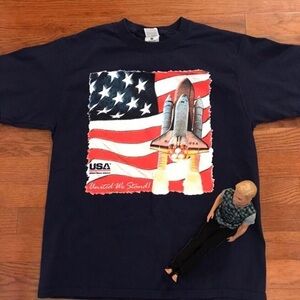 BLUE SPACE SHUTTLE SHIRT USA FLAG STAMP HOUSTON VACATION SOUVENIR MEDIUM
